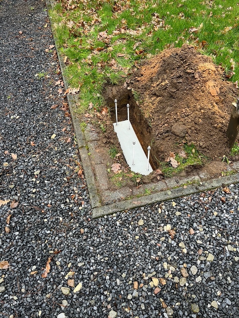 Concrete base for Smappee EV Base