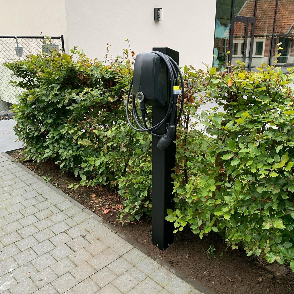 Socle Ladeeda® pour EVbox Elvi